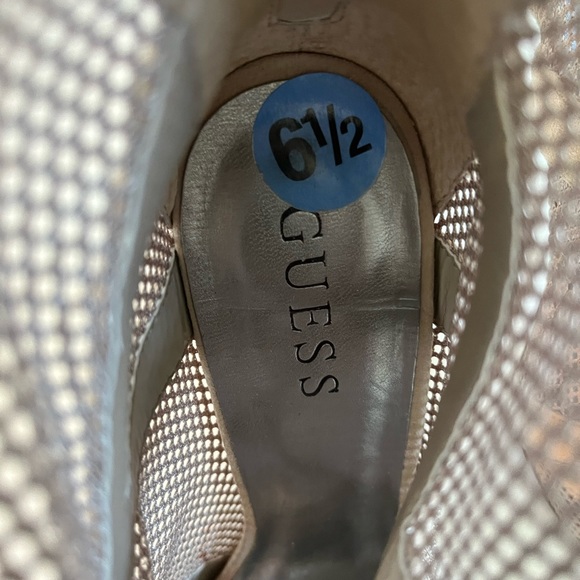 Guess Leather & Mesh heels Size 6 1/2 - Picture 6 of 7
